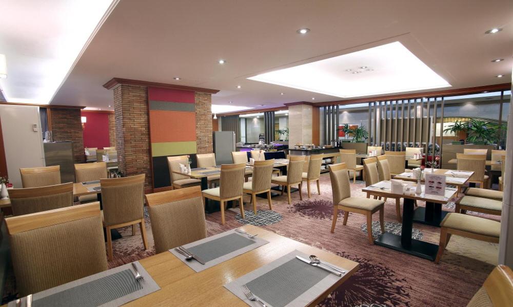 Admiral Hotel Geoje Luaran gambar