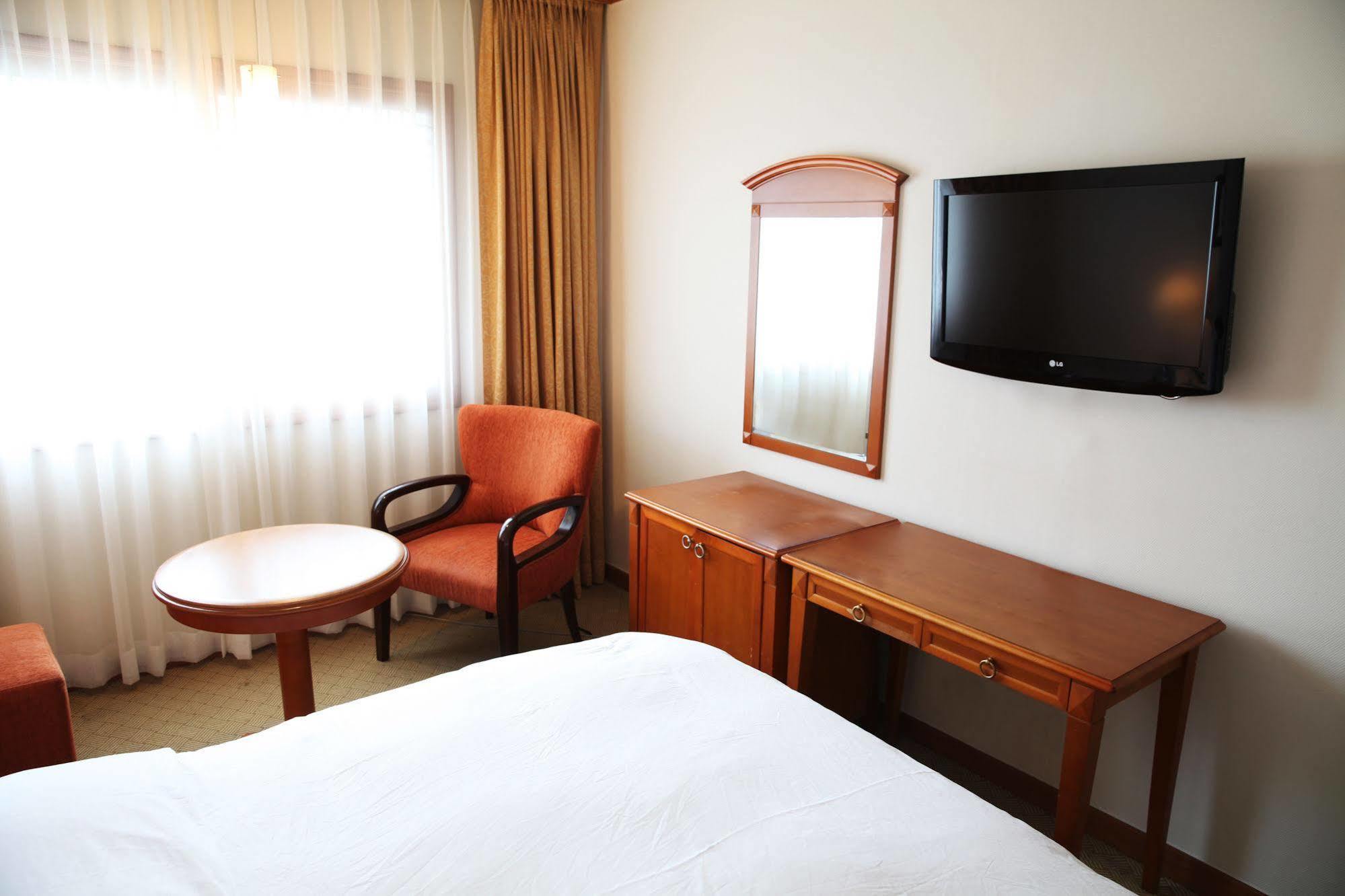 Admiral Hotel Geoje Luaran gambar